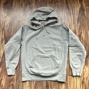 Heather Grey Supreme Hoodie M